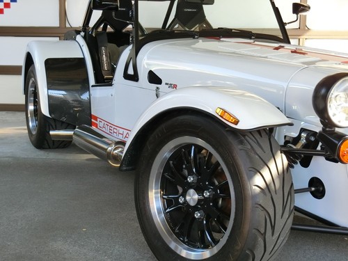 Caterham Seven 270r Superlight スーパーライト 仕様 Caterham 外車 スポーツカーの購入をご希望なら有限外車アウトモーダ