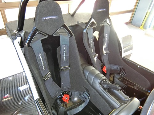 Caterham Seven 270r Superlight スーパーライト 仕様 Caterham 外車 スポーツカーの購入をご希望なら有限外車アウトモーダ