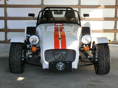 Caterham Seven 270r Superlight スーパーライト 仕様 Caterham 外車 スポーツカーの購入をご希望なら有限外車アウトモーダ
