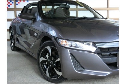 STOCK LIST （在庫一覧）ページに HONDA　S660　アルファ　HKS GT100Rを追加いたしました。