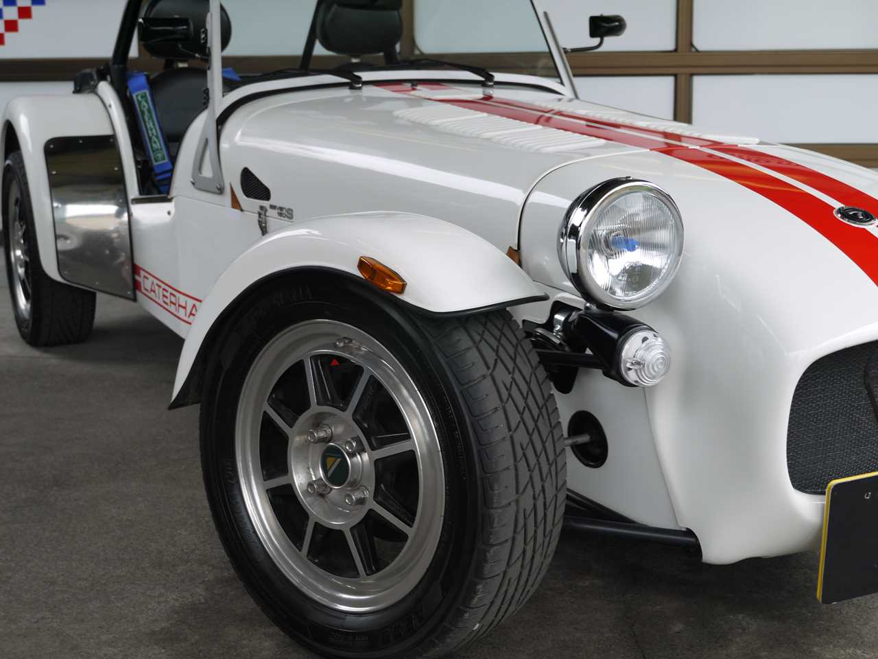 STOCK LIST （在庫一覧）ページに CATERHAM SEVEN 160S （ケータハム セブン160S）在庫一覧に追加しました。