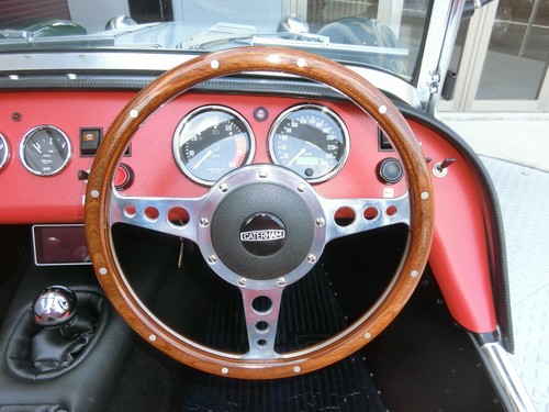 CATERHAM SUPER SEVEN 600（ケータハム スーパーセブン 600）