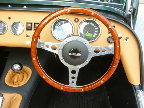 CATERHAM SUPER SEVEN 2000（ケータハム スーパーセブン2000）
