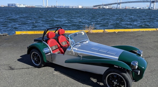 SUPER SEVEN 600 CLASSIC EDITION