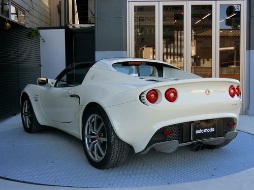 LOTUS ELISE 111R  ロータス　エリーゼ 111R