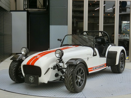 CATERHAM SEVEN Superlight R300（ケータハム セブン スーパーライトR300）